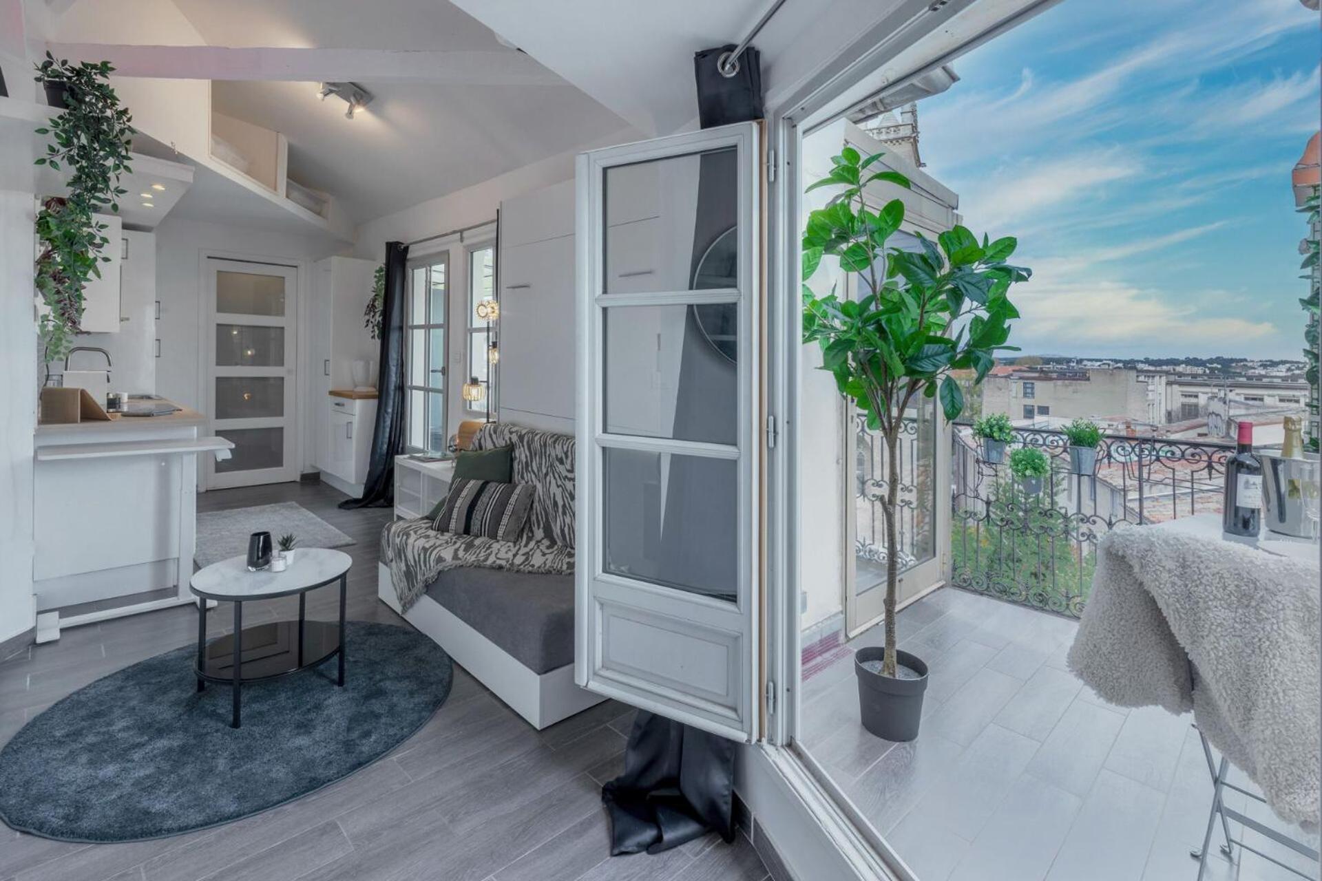 Appartement La Terrasse, Vue Sur Les Toits De Montpellier Extérieur photo